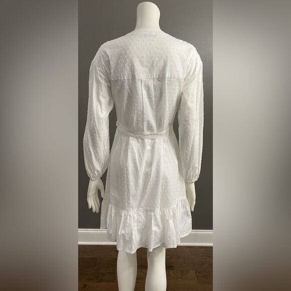 NWT Tommy Hilfiger Chambray white long-sleeve belted shirtdress. Size 2 - Picture 7 of 11